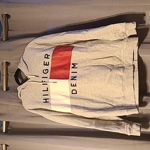 Tommy Hilfiger Men's Long Sleeve Fleece Flag Pullover Hoodie Sweatshirt